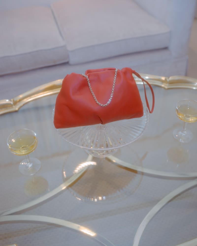 FEATUREスライド画像